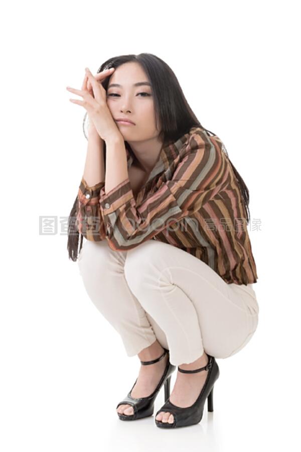 嘴唇直播下载 夜长梦多